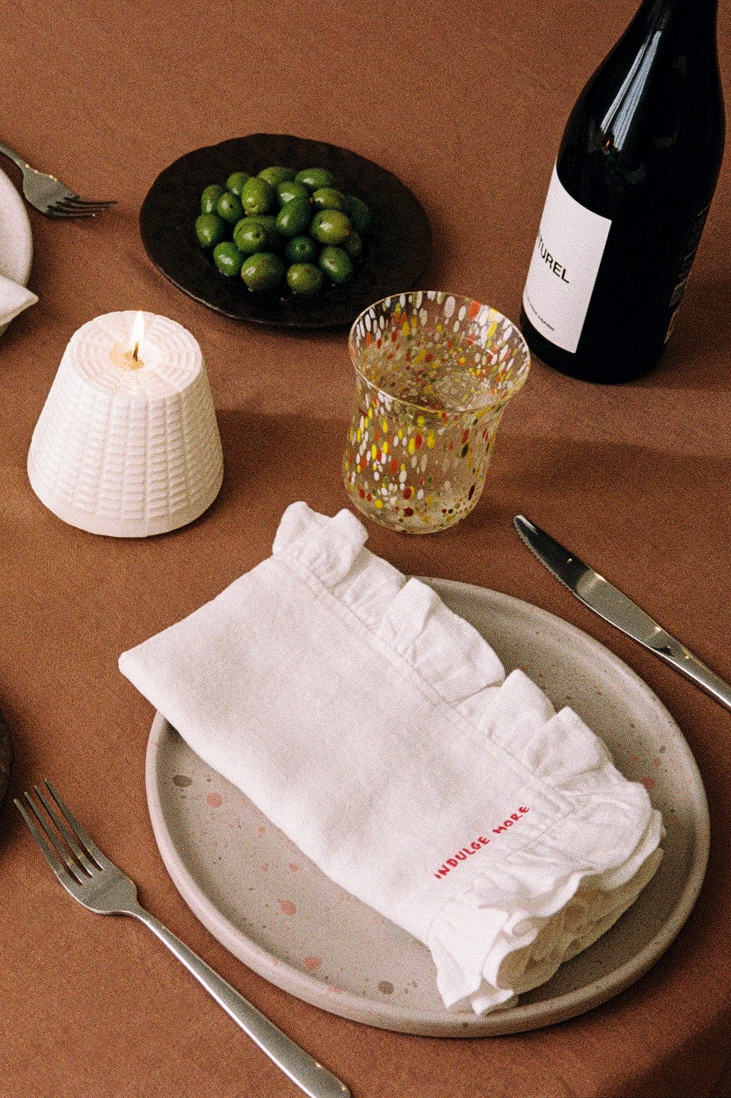 arkitaip Napkins Off-White/Pink Set of 4 Ruffled Gratitude Linen Napkins