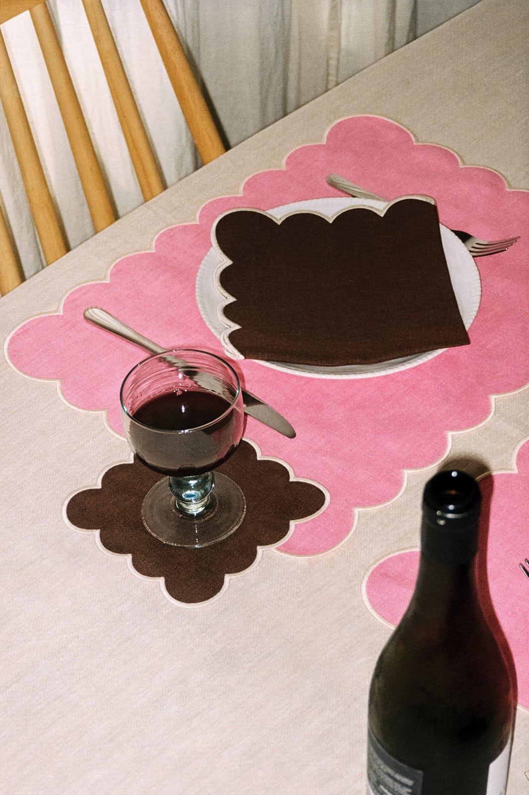 arkitaip Napkins Zero-Waste Scalloped Linen Cocktail Napkins chocolate - Set of 4