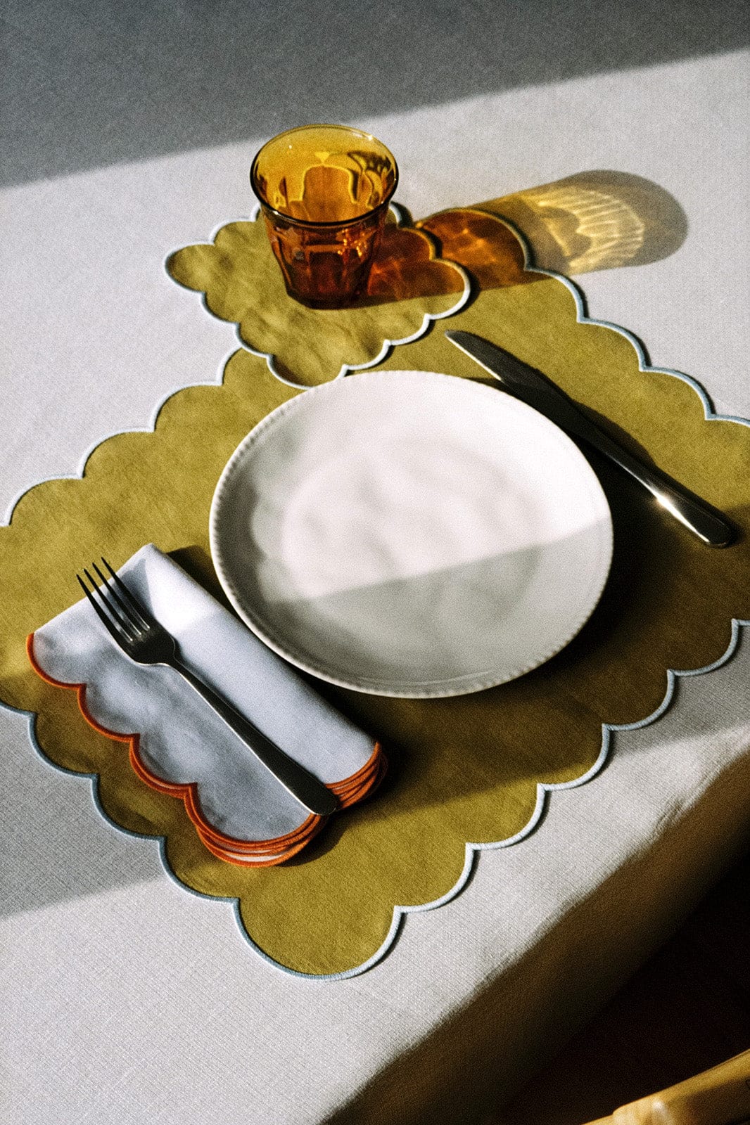 arkitaip Placemat Zero-Waste Scalloped Linen Placemats willow green - Set of 2