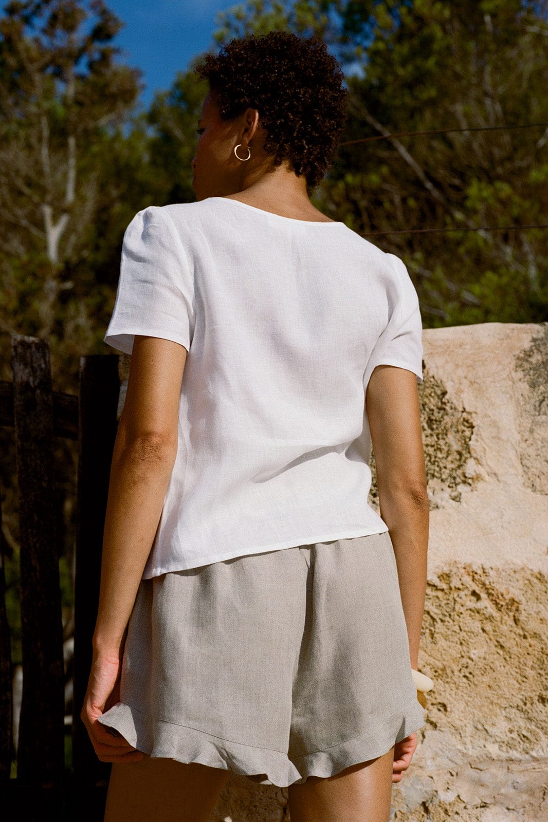 arkitaip Shorts The Paula Ruffled Shorts in oatmeal