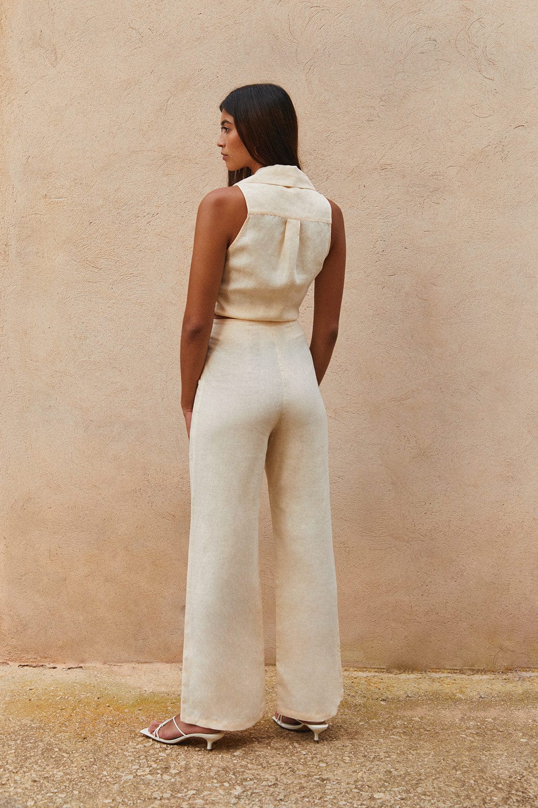 arkitaip Tops The Lolo Sleeveless Polo Top in vanilla