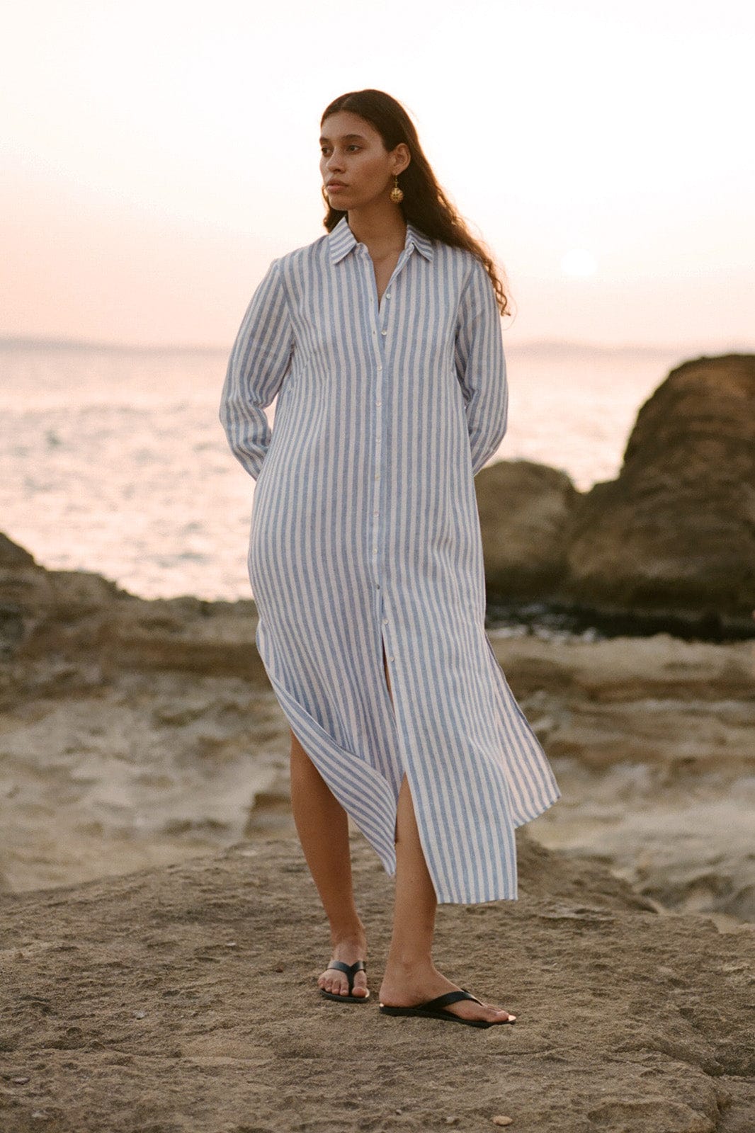 arkitaip Maxi Dresses The Gina Shirt Dress in striped blue