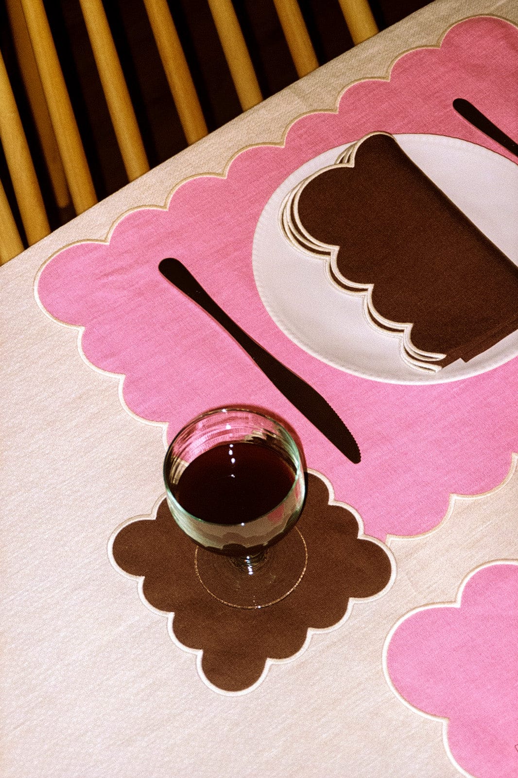 arkitaip Napkins Zero-Waste Scalloped Linen Cocktail Napkins chocolate - Set of 4