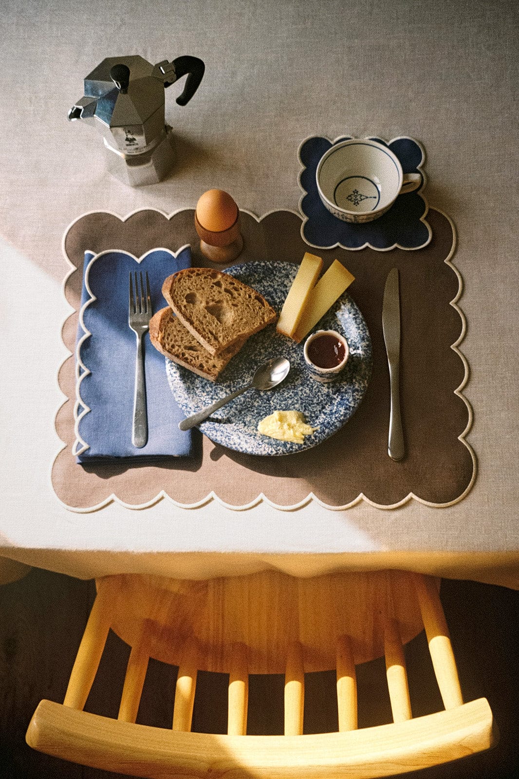 arkitaip Napkins Zero-Waste Scalloped Linen Cocktail Napkins klein blue - Set of 4
