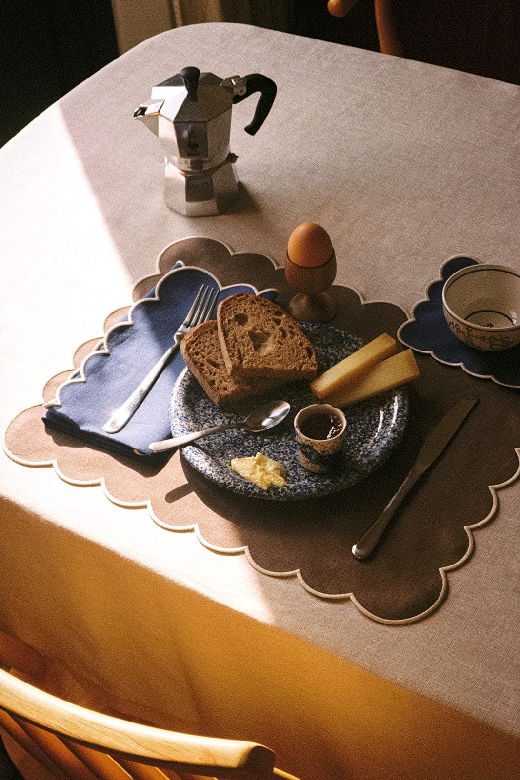 arkitaip Placemat Zero-Waste Scalloped Linen Placemats mocha - Set of 2