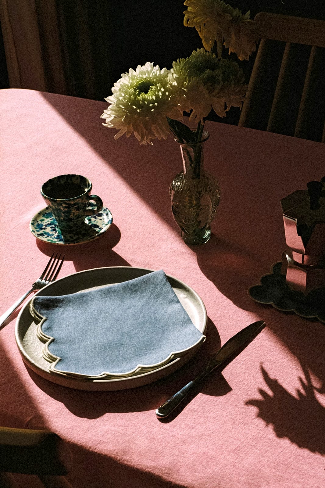 arkitaip Table Linen Mitred Linen Tablecloth bubblegum pink