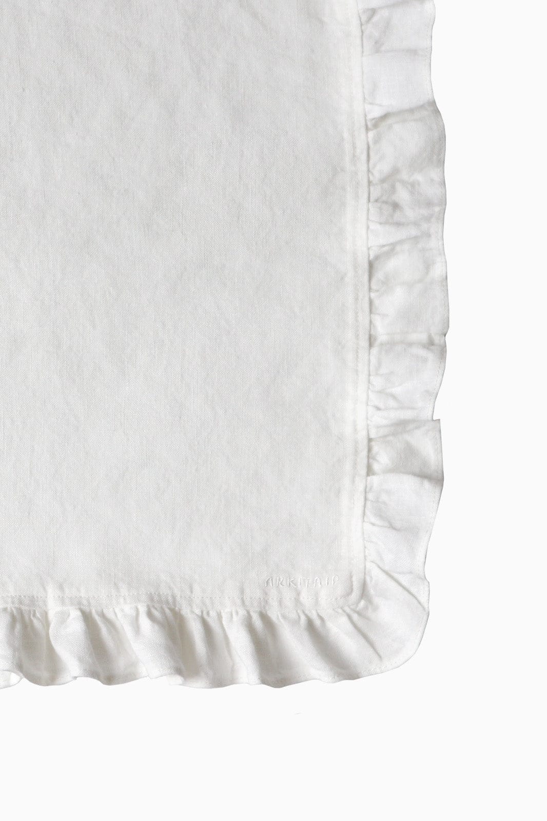 arkitaip Table Sets Off-White Set of Two Ruffled Casita Linen Placemats