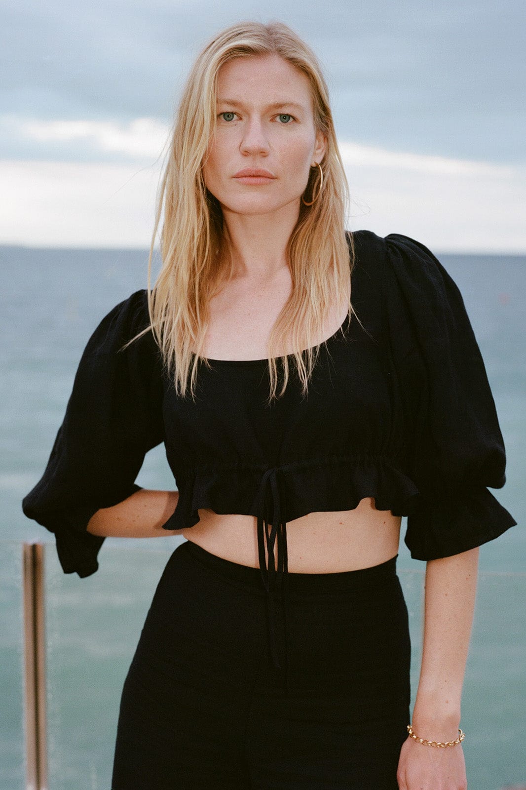 arkitaip Tops The Carla Puffed Sleeves Blouse in black