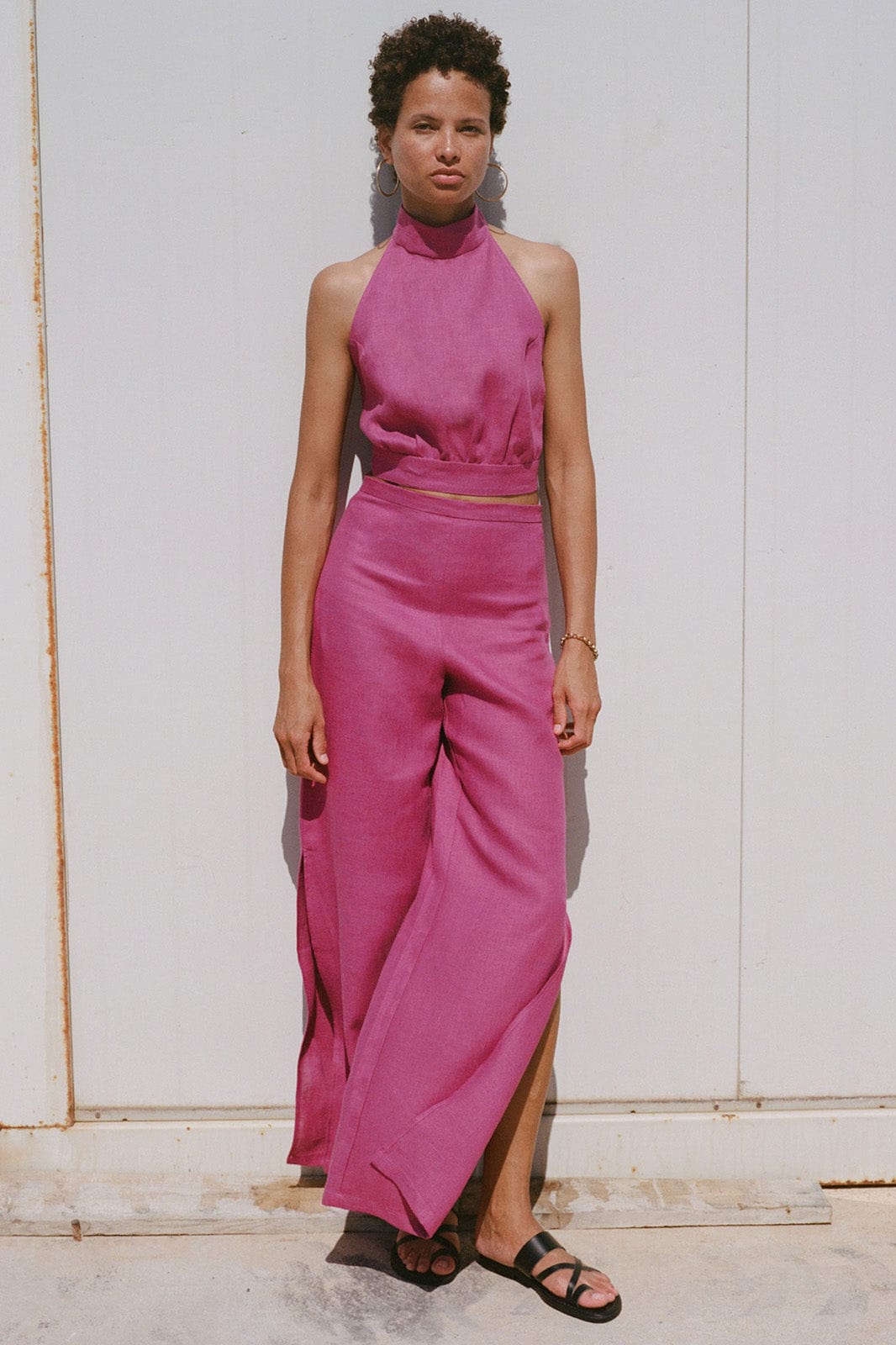 arkitaip Trousers The Lena Wide-Leg Trousers With Slit in berry